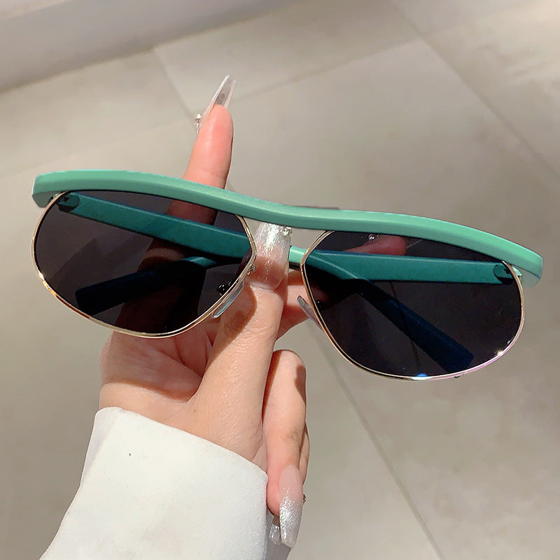 Women's Oversized Round Frame Fashion Glasses with Blue Light Filter & Polarized Lenses - Tortoiseshell\u002FPilot Style