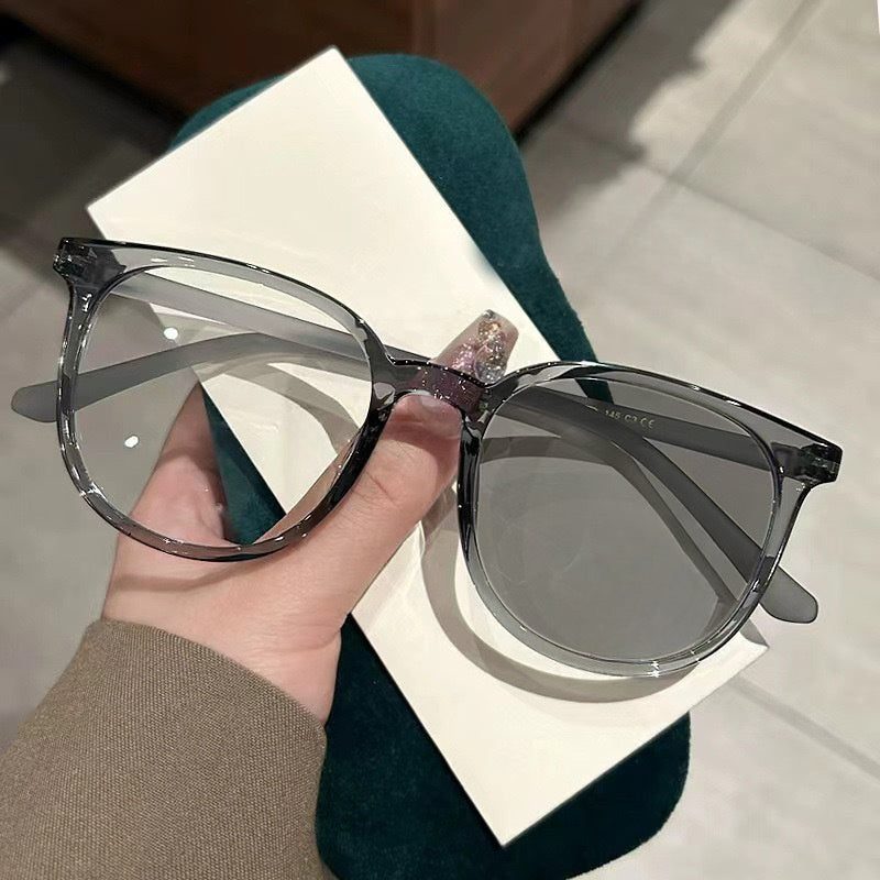 Photochromic Glasses, Unisex Simple and Versatile Style Fashion Accessories Glasses Frames
