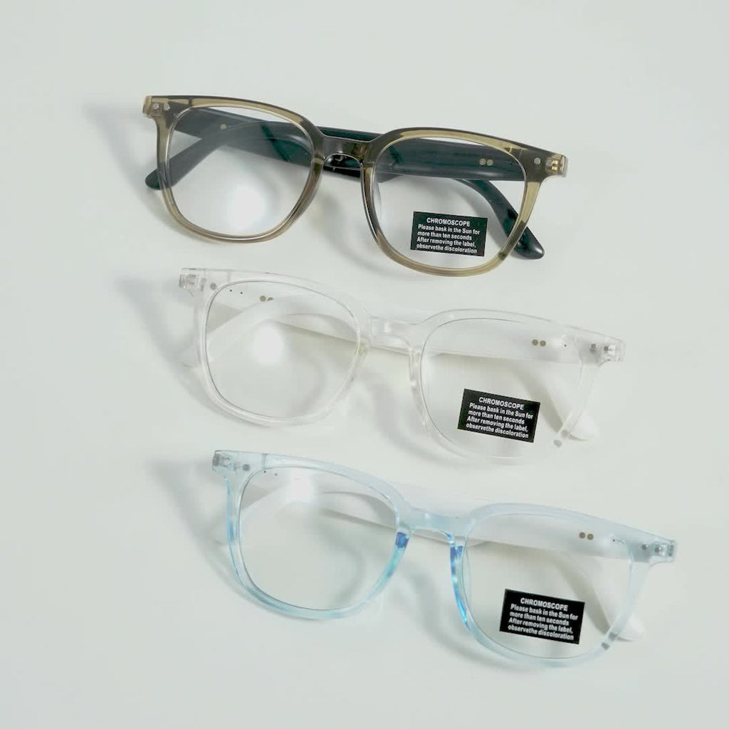 Women's Smart Color-Changing Glasses with Blue Light Blocking & Protection
