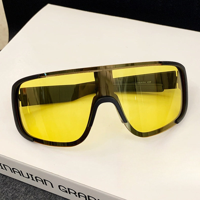 Women'S Classic Black Frame Fashion Glasses - Windproof, UV400 Protection