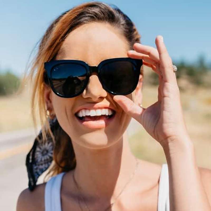 Women'S Fashion Glasses - Butterfly Frame & Acetate Temples