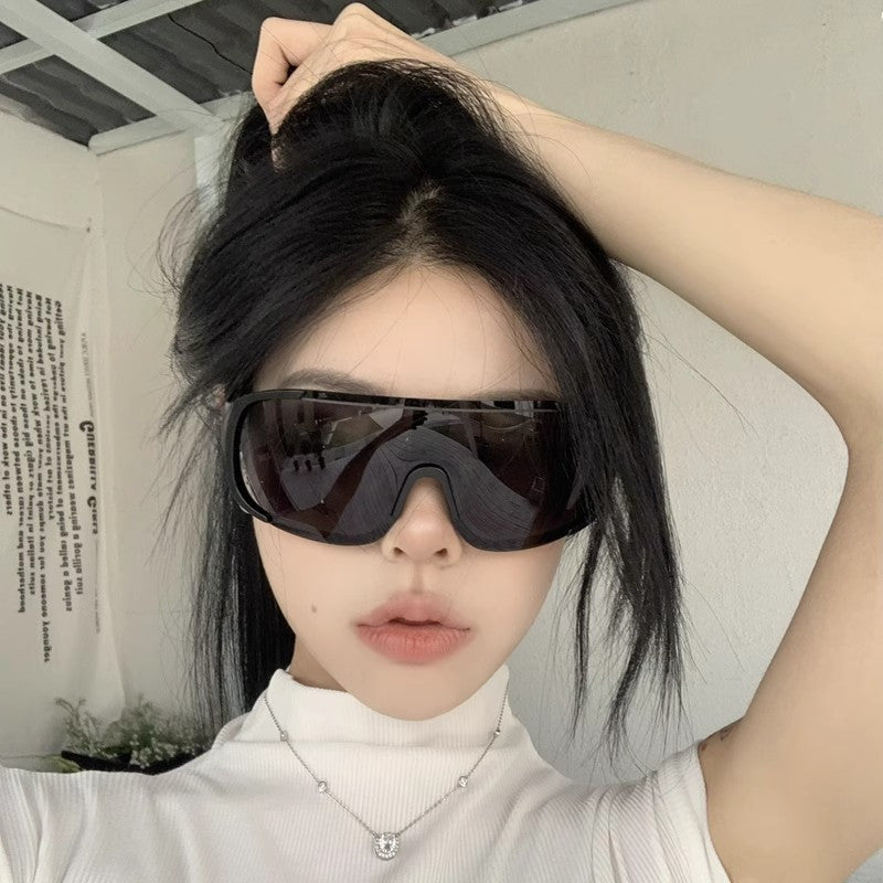 Women'S Classic Black Frame Fashion Glasses - Windproof, UV400 Protection