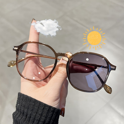 1 Pair Women'S Color-Changing Fashion Glasses - Oversized Oval Frame