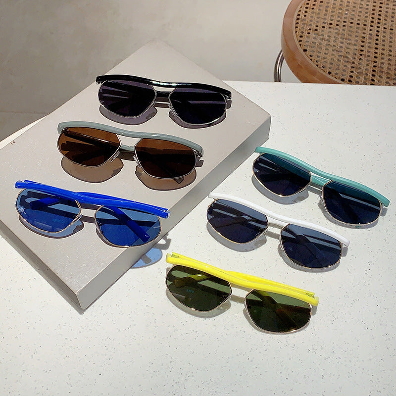 Women's Oversized Round Frame Fashion Glasses with Blue Light Filter & Polarized Lenses - Tortoiseshell\u002FPilot Style