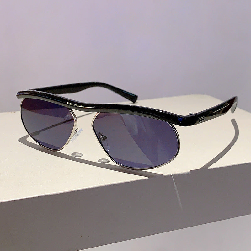 Women's Oversized Round Frame Fashion Glasses with Blue Light Filter & Polarized Lenses - Tortoiseshell\u002FPilot Style