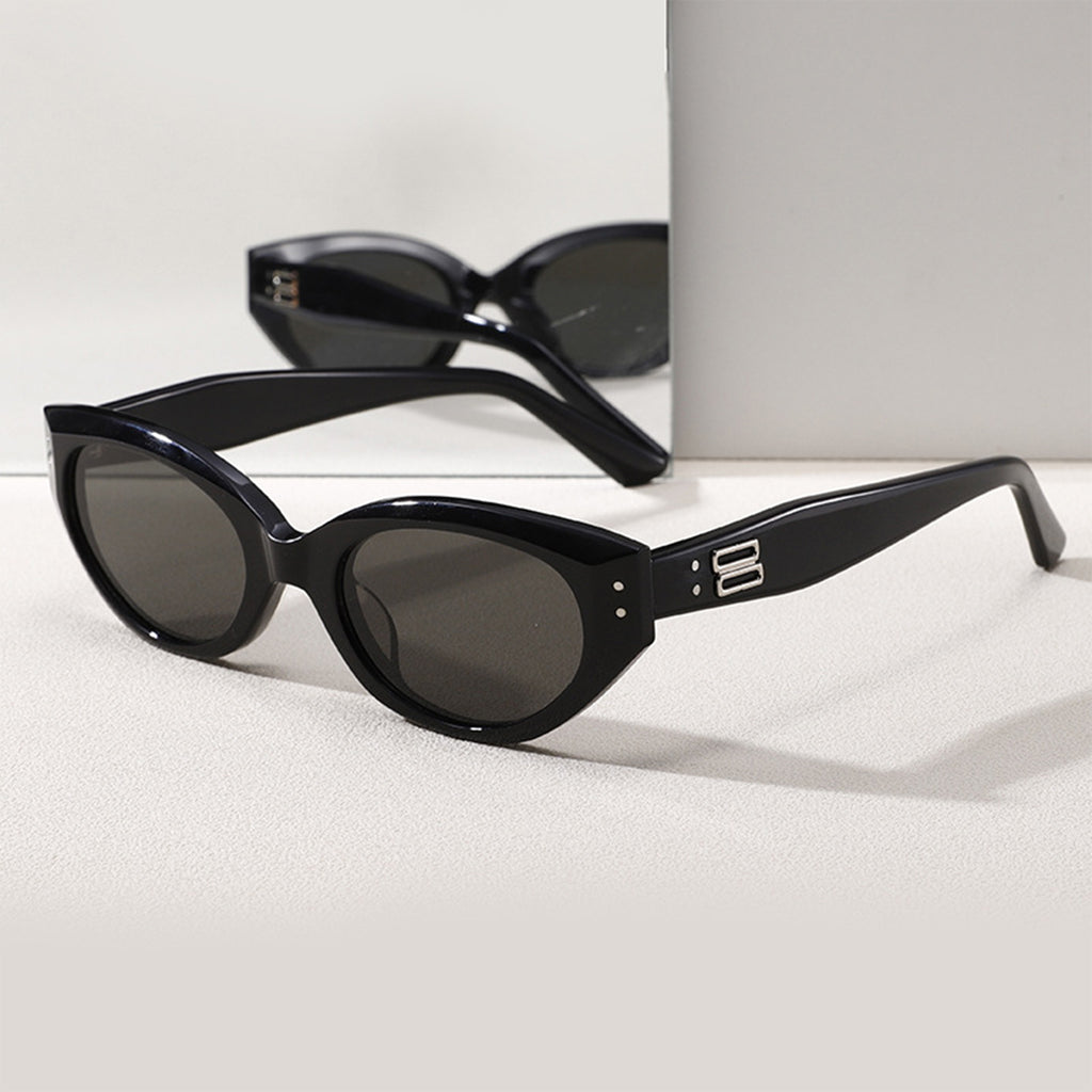 MYIAUR Chic Retro Cat Eye Glasses for Women & Men - Y2K Inspired Small Face Frame